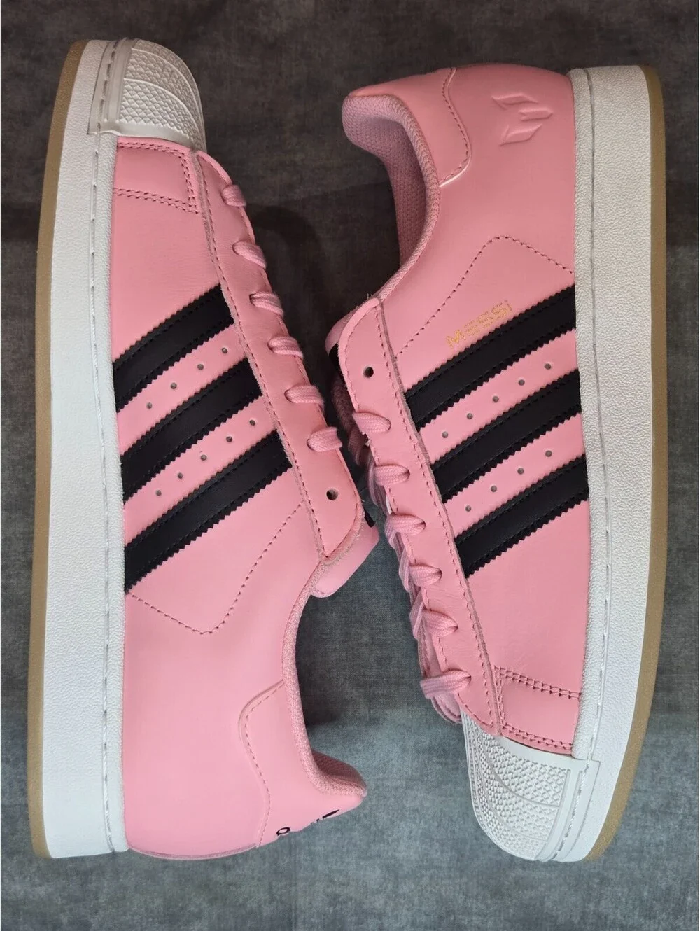 adidas x Lionel Messi Superstar - Pink / Black (JR1520) Men's 10 Women's 11 NIB
